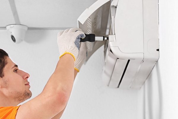 Vital Air Conditioning Services | Unveiling 10 Common Air Conditioning Hiccups You Can Fix